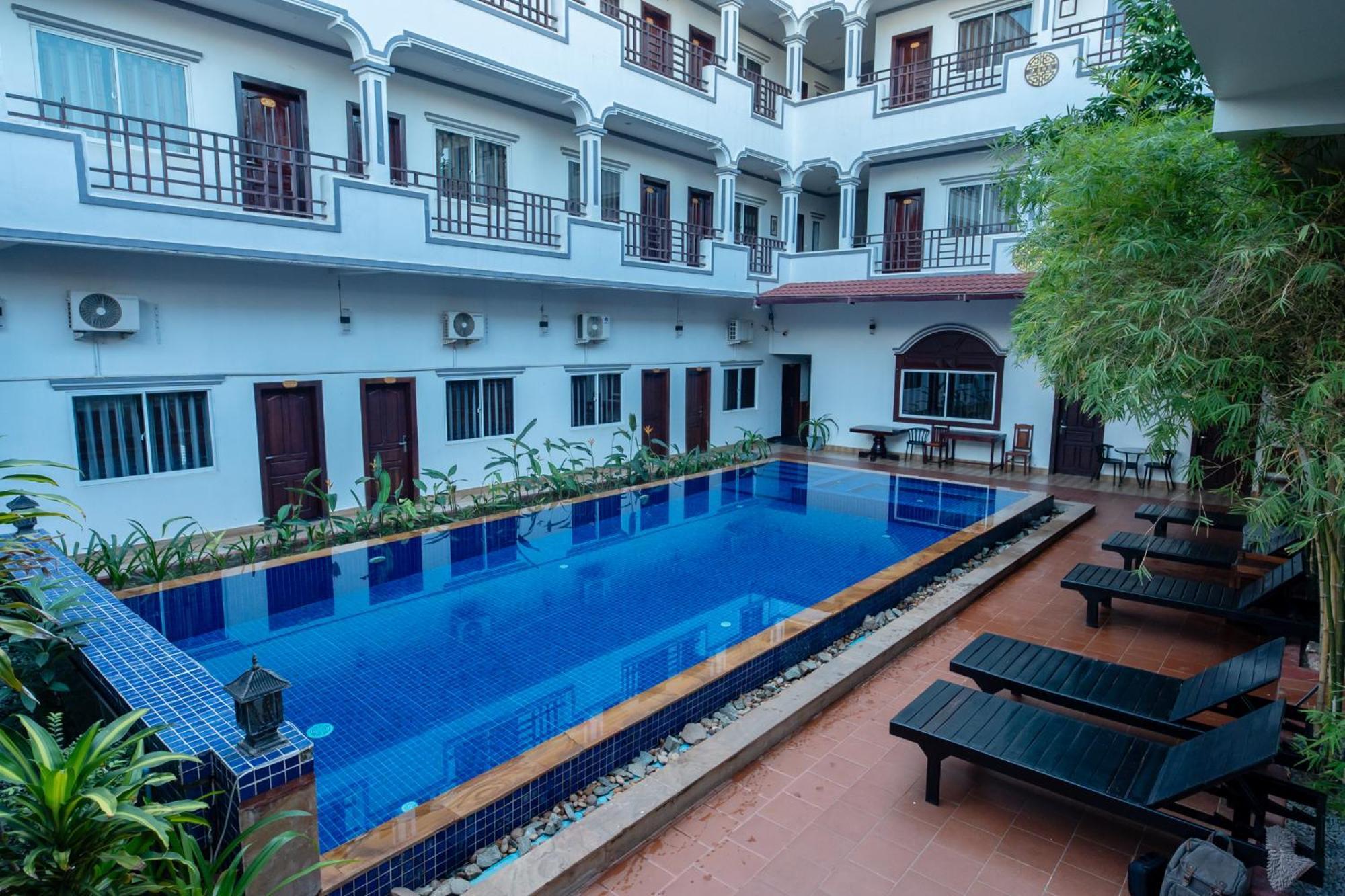 Hotel Golden Bakong Boutique Ciudad de Siem Riep Exterior foto