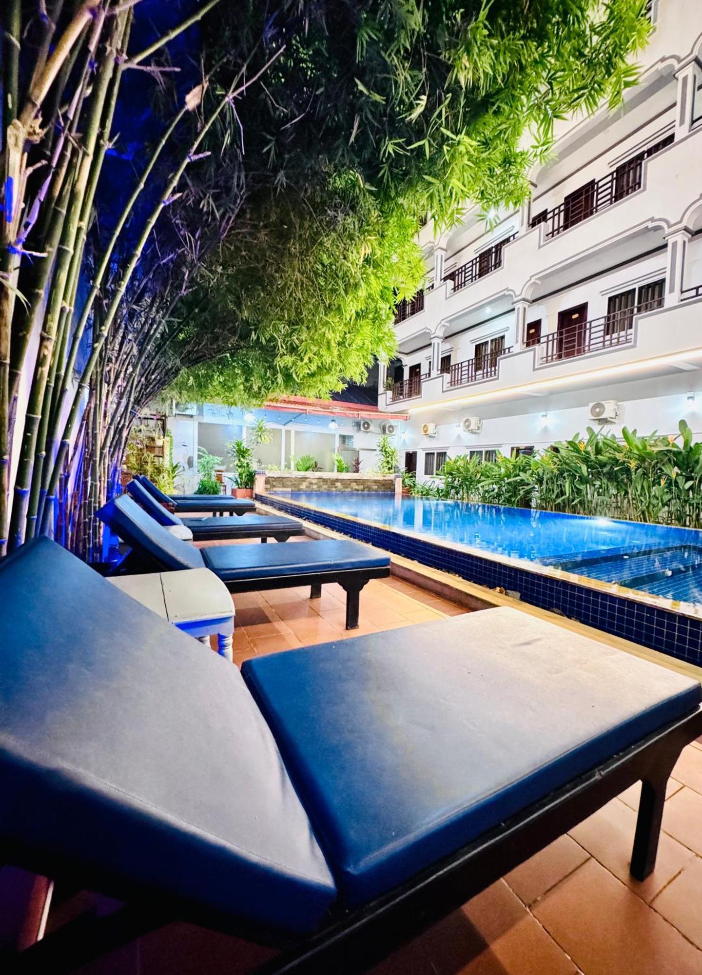 Hotel Golden Bakong Boutique Ciudad de Siem Riep Exterior foto
